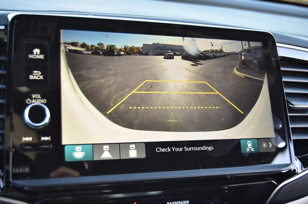 Honda Ridgeline Vehicle Image 15