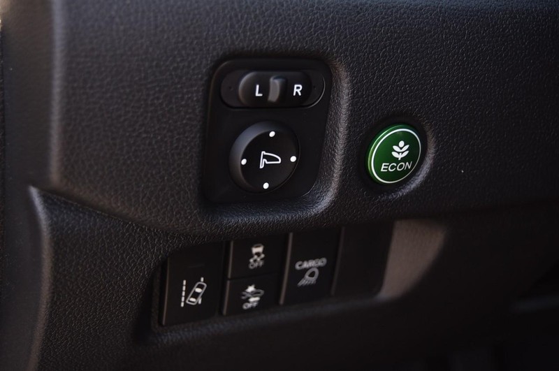 Honda Ridgeline Vehicle Image 13