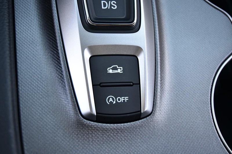 Honda Ridgeline Vehicle Image 23