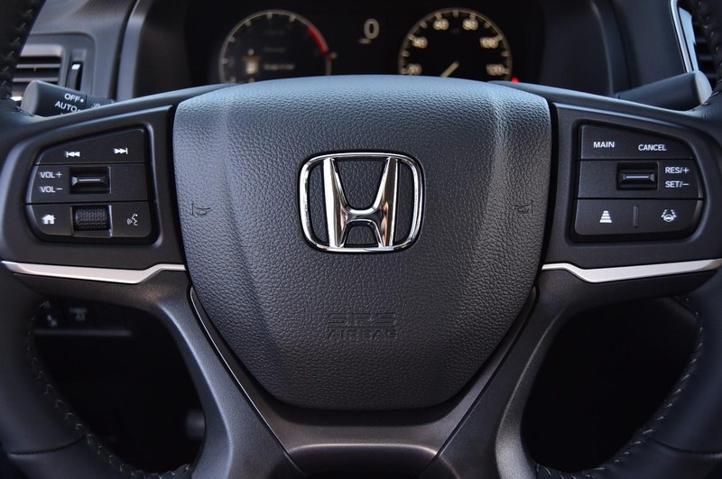 Honda Ridgeline Vehicle Image 24