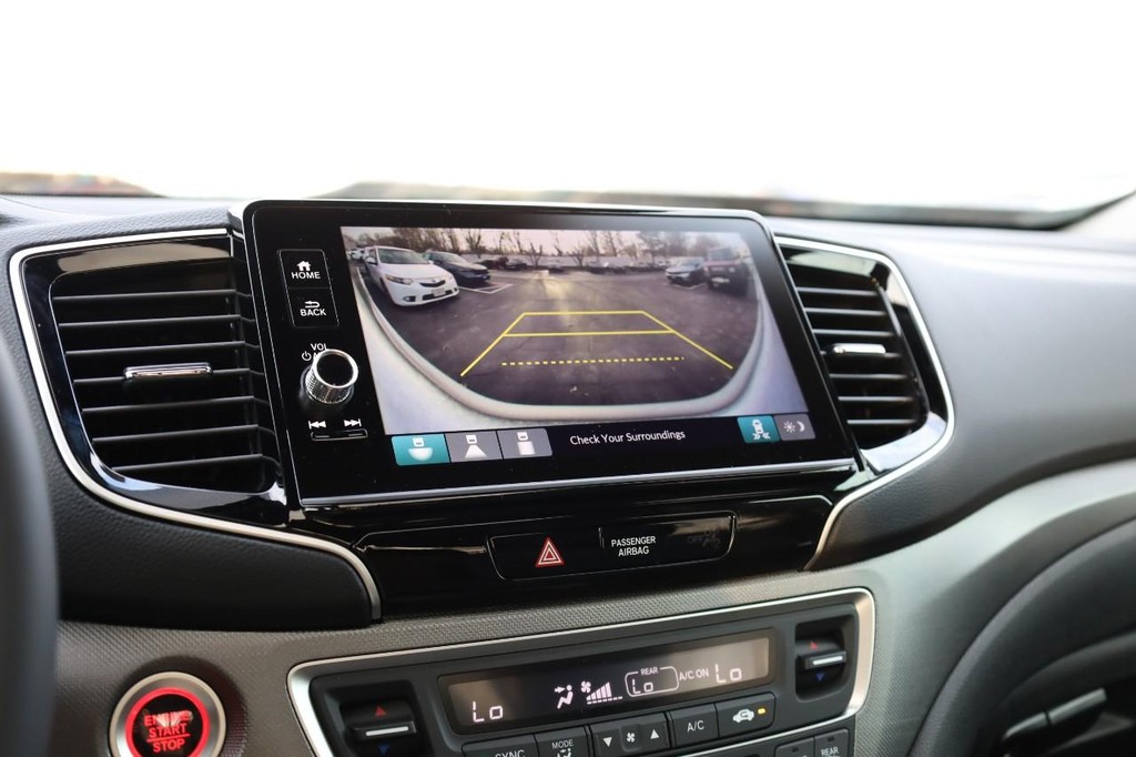 Honda Ridgeline Vehicle Image 12