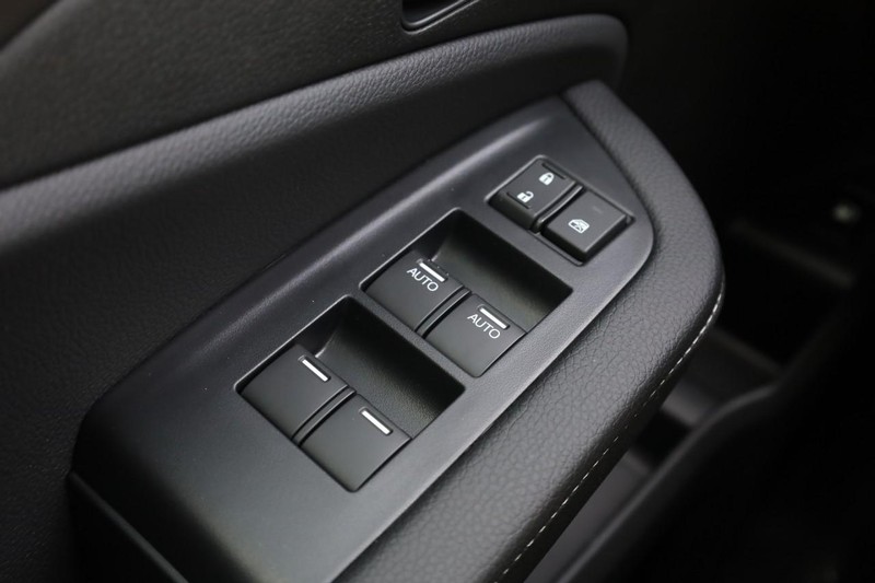 Honda Ridgeline Vehicle Image 17