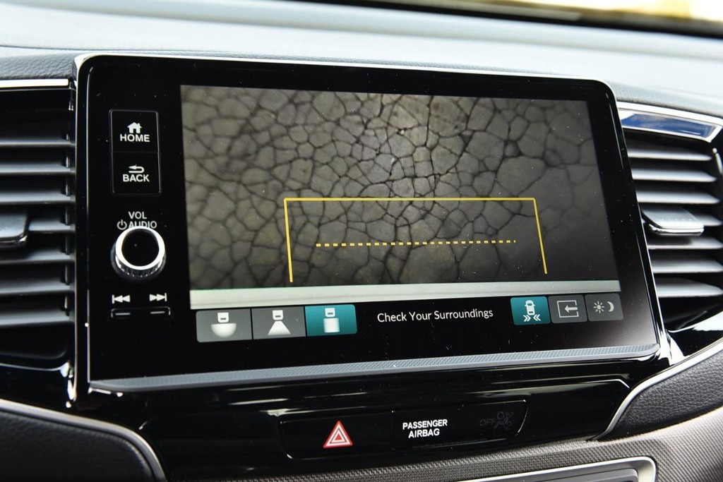 Honda Ridgeline Vehicle Image 16