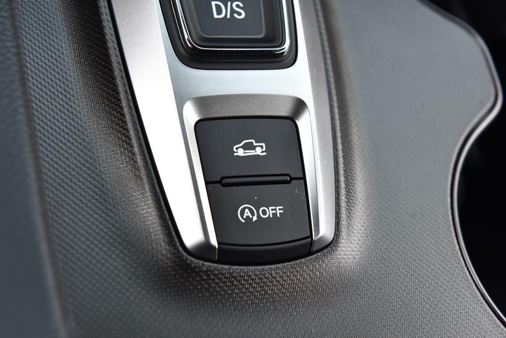 Honda Ridgeline Vehicle Image 22