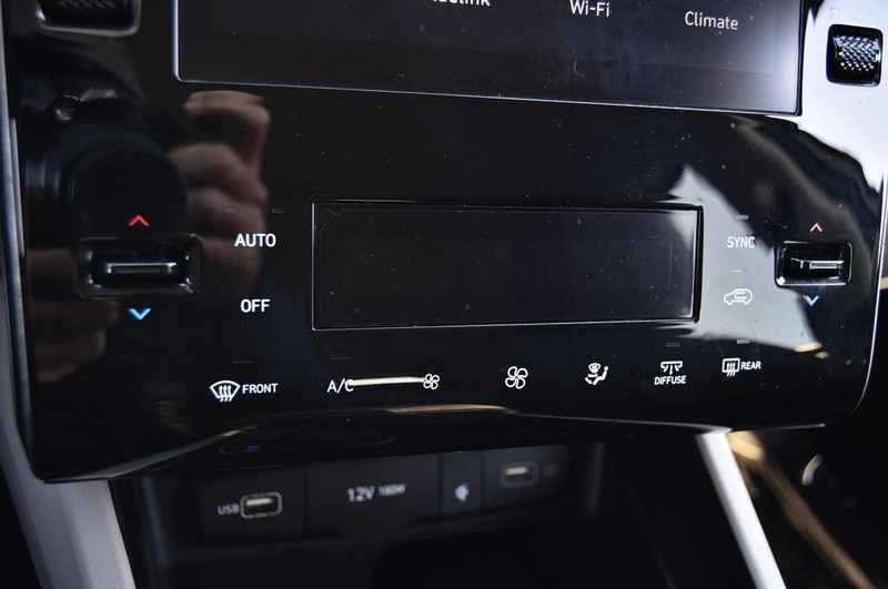 Hyundai Tucson Vehicle Image 14