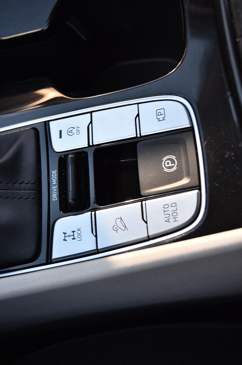 Hyundai Tucson Vehicle Image 16