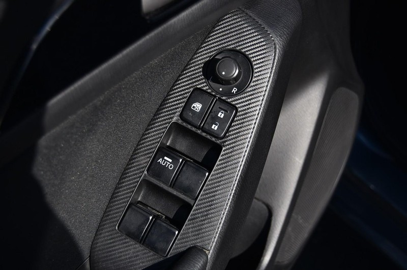 Mazda Mazda3 Hatchback Vehicle Image 08