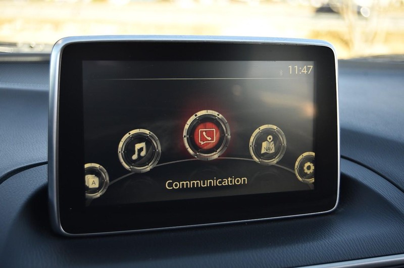 Mazda Mazda3 Hatchback Vehicle Image 11