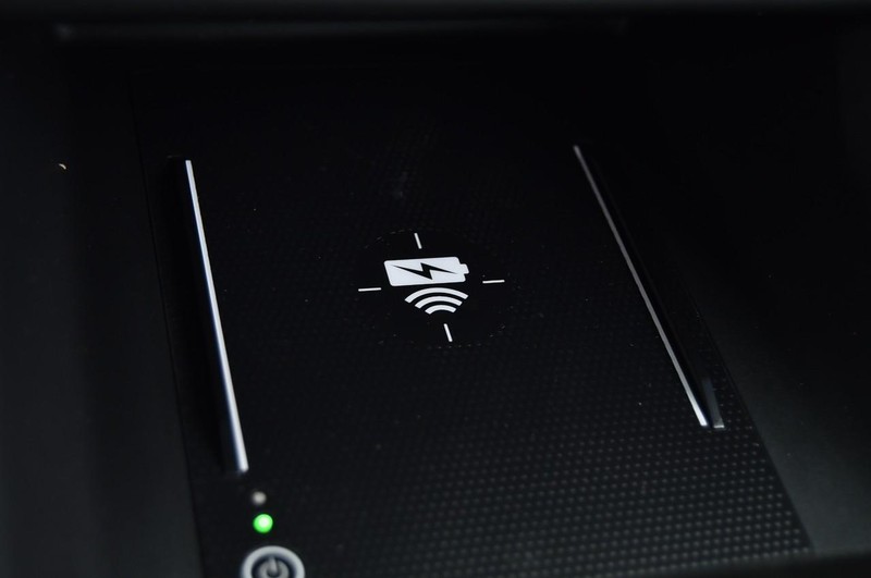 Honda Civic Sedan Hybrid Vehicle Full-screen Gallery Image 18