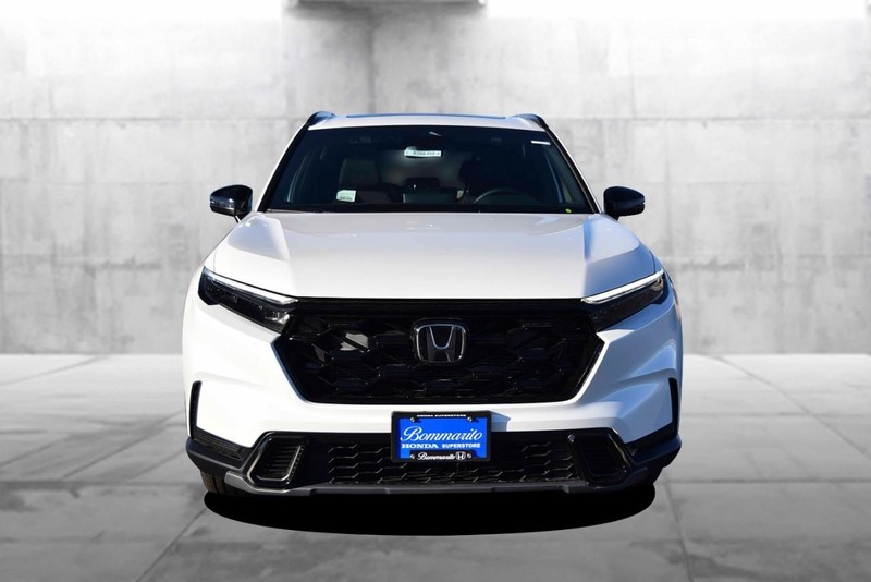 Honda CR-V Hybrid Vehicle Full-screen Gallery Image 4