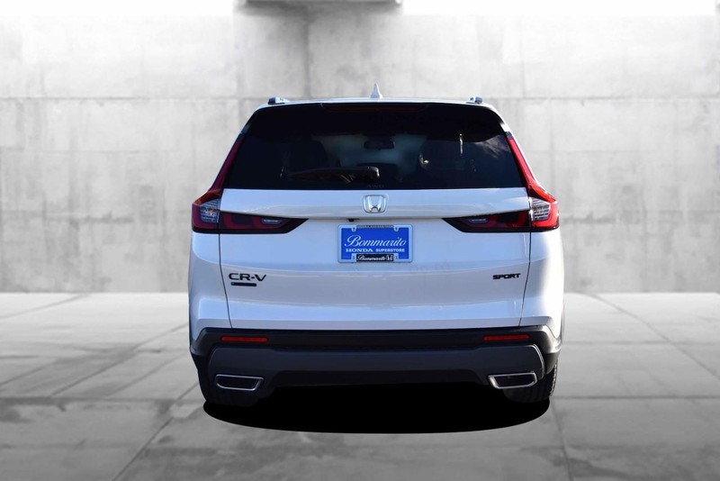 Honda CR-V Hybrid Vehicle Full-screen Gallery Image 6