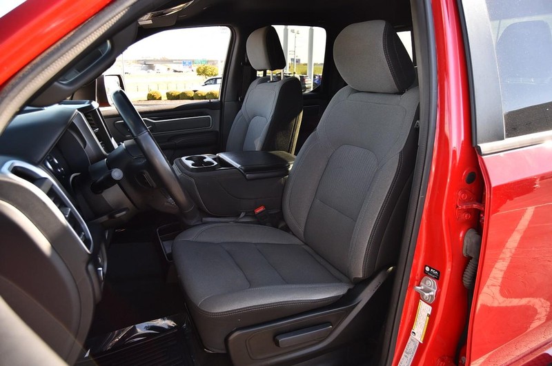 Ram 1500 Vehicle Image 22