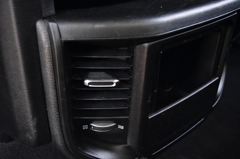 Ram 1500 Vehicle Image 25