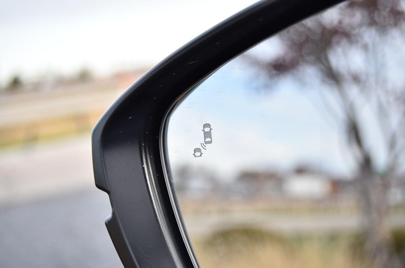 Honda Civic Sedan Hybrid Vehicle Image 10