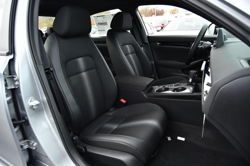 Honda Civic Sedan Hybrid Vehicle Full-screen Gallery Image 22