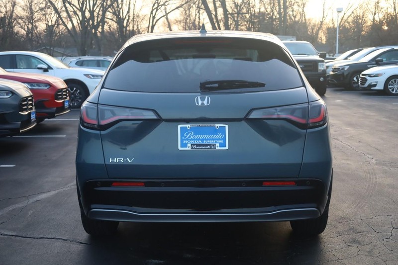 Honda HR-V Vehicle Image 06