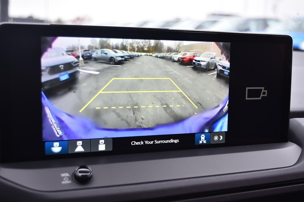 Honda Accord Hybrid Vehicle Image 11