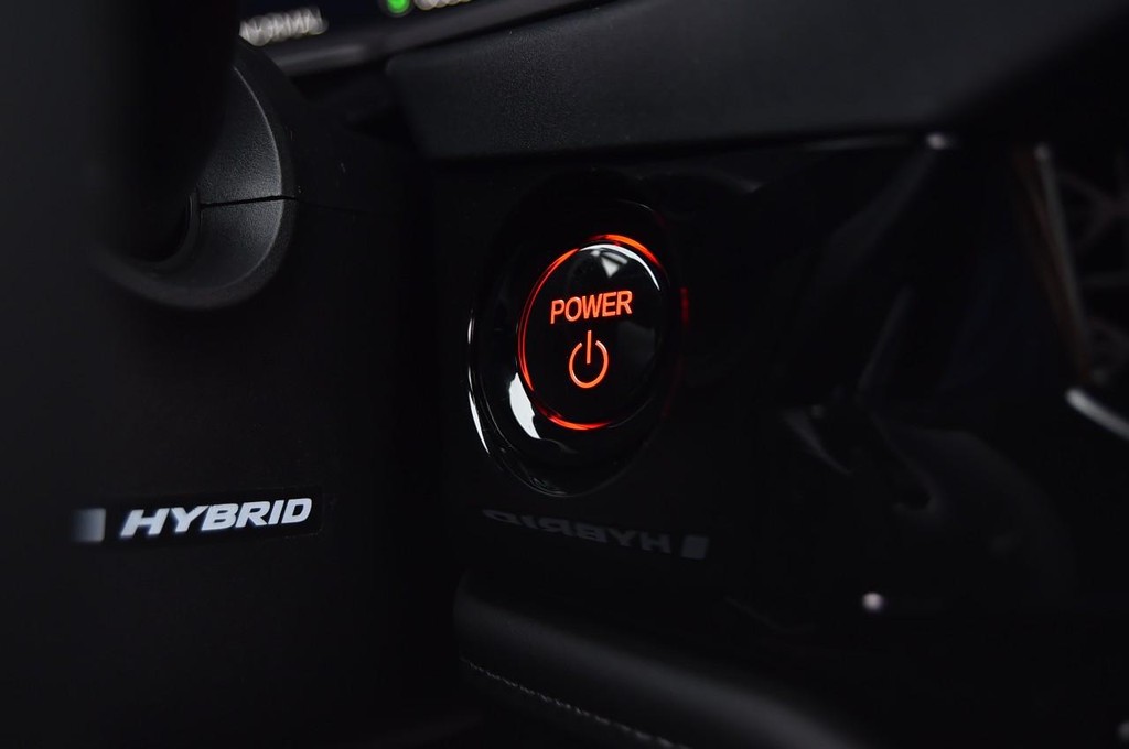 Honda Accord Hybrid Vehicle Image 18