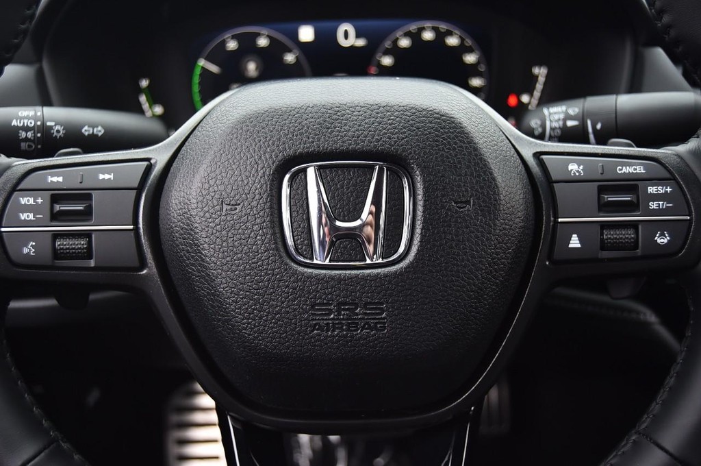 Honda Accord Hybrid Vehicle Image 19