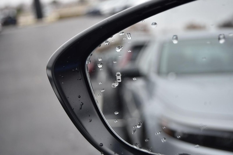 Honda Accord Hybrid Vehicle Full-screen Gallery Image 9