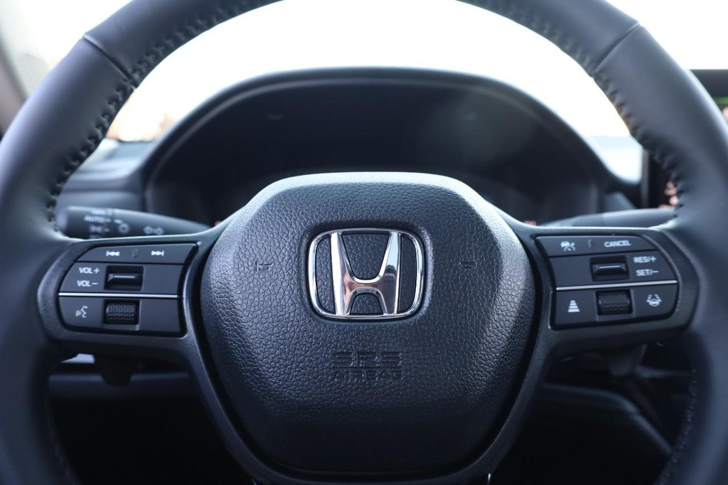 Honda Accord Hybrid Vehicle Image 10