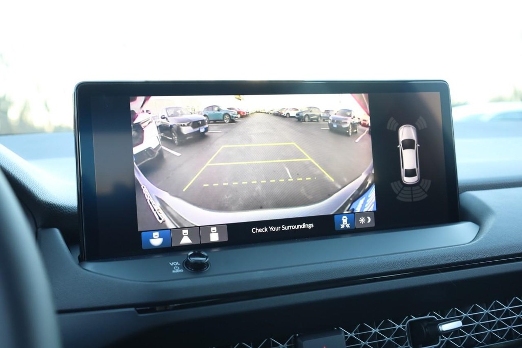 Honda Accord Hybrid Vehicle Image 13