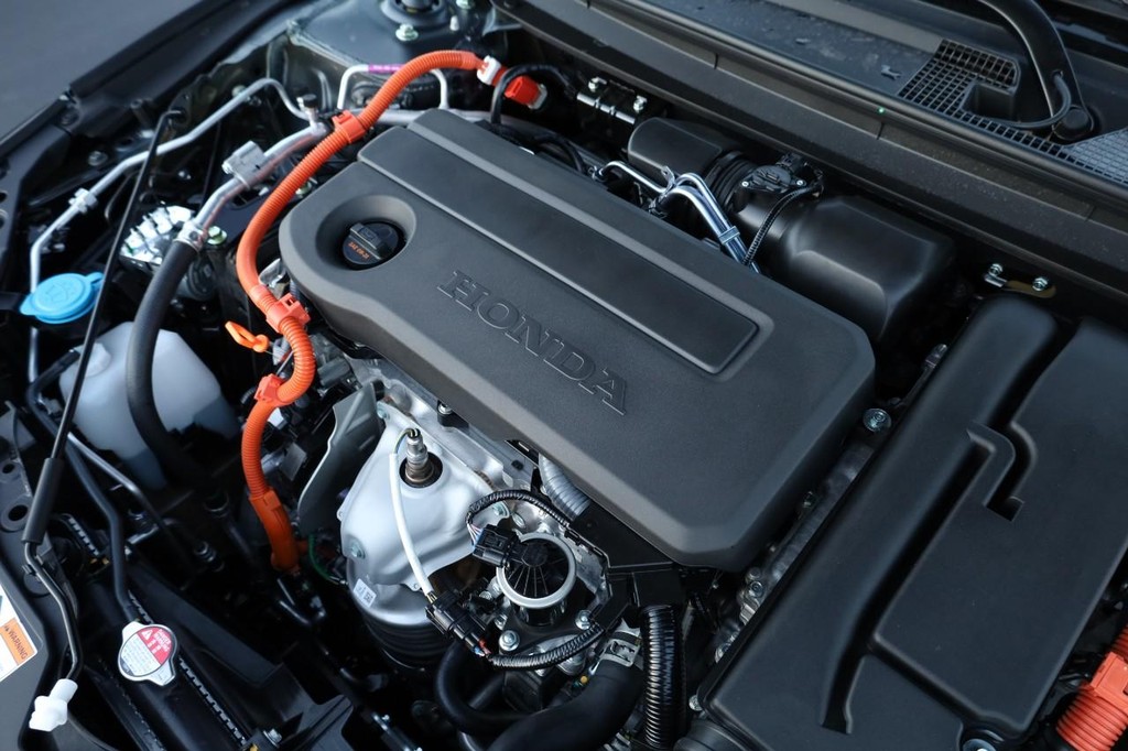 Honda Accord Hybrid Vehicle Image 26