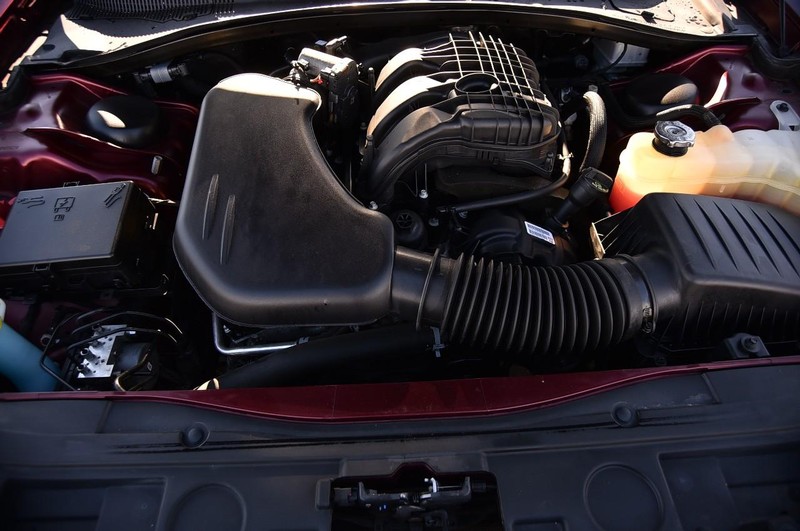 Chrysler 300 Vehicle Image 24