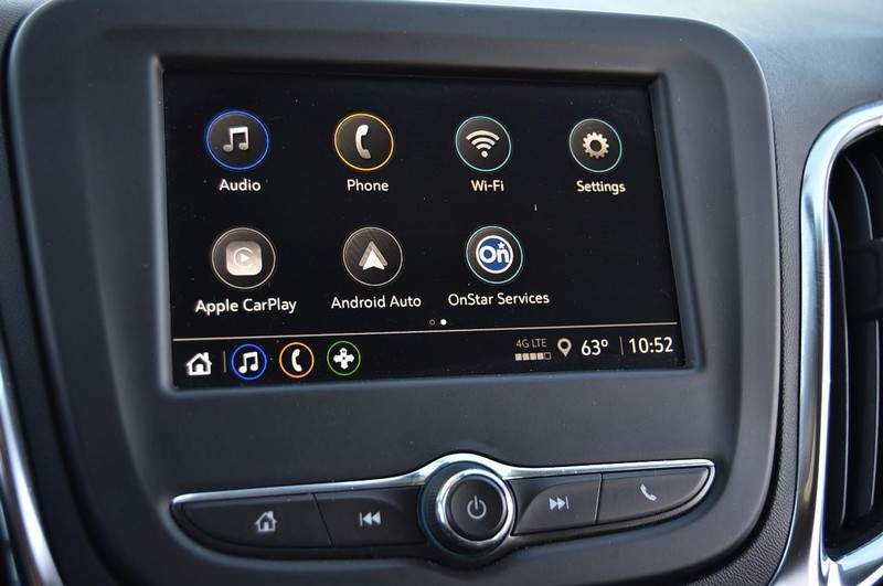 Chevrolet Equinox Vehicle Image 14