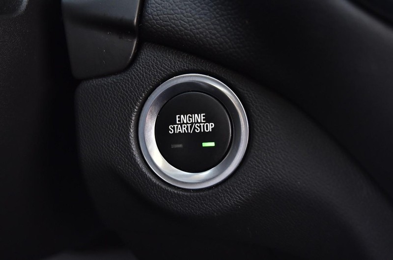 Chevrolet Equinox Vehicle Image 18