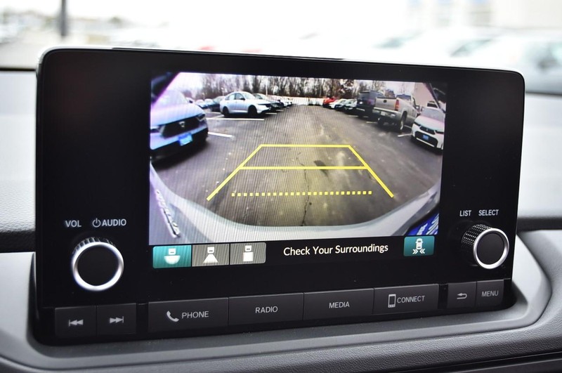 Honda Accord Sedan Vehicle Full-screen Gallery Image 11