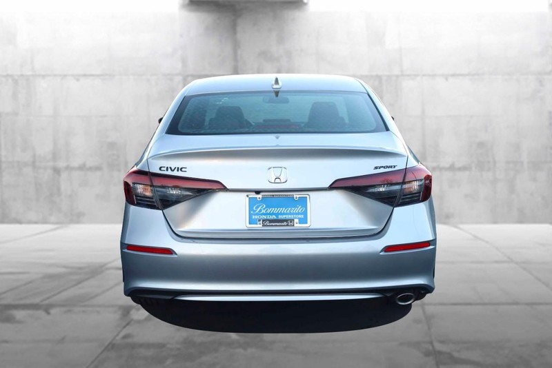 Honda Civic Sedan Vehicle Full-screen Gallery Image 6