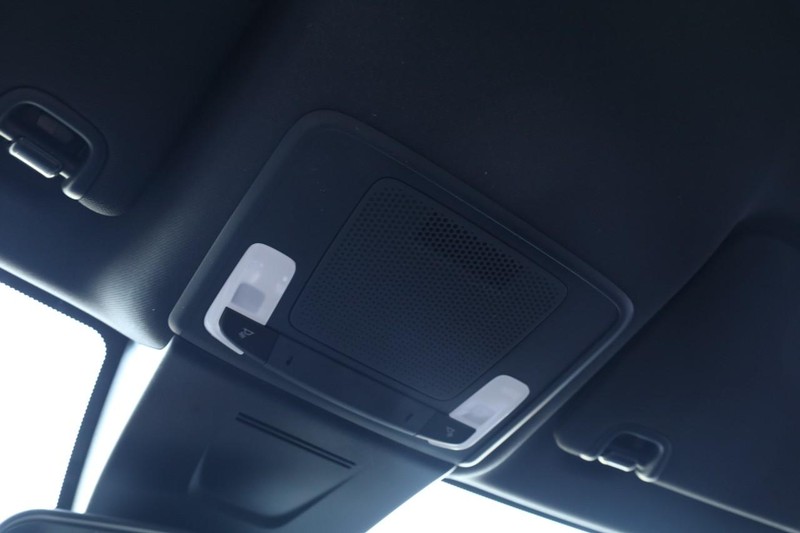 Honda Civic Sedan Vehicle Full-screen Gallery Image 16