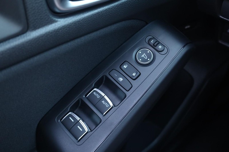 Honda Civic Sedan Vehicle Full-screen Gallery Image 17