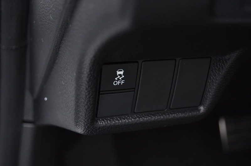 Honda Civic Sedan Hybrid Vehicle Full-screen Gallery Image 11