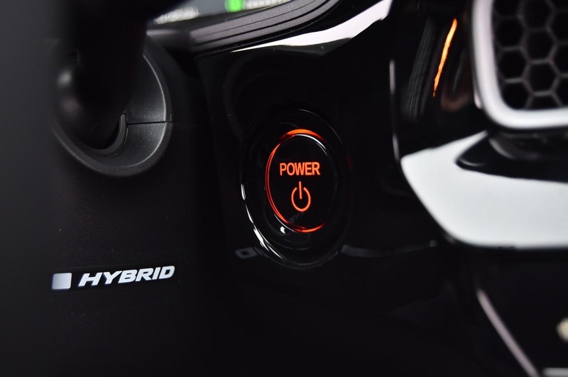 Honda Civic Sedan Hybrid Vehicle Full-screen Gallery Image 20