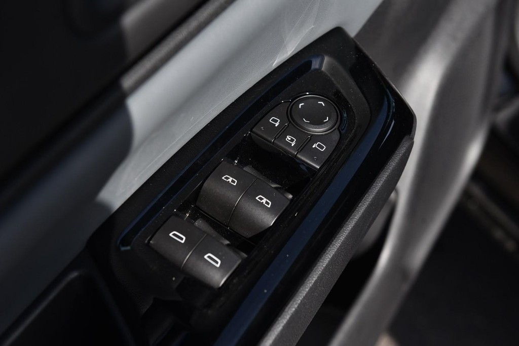 Honda Prologue Vehicle Image 08