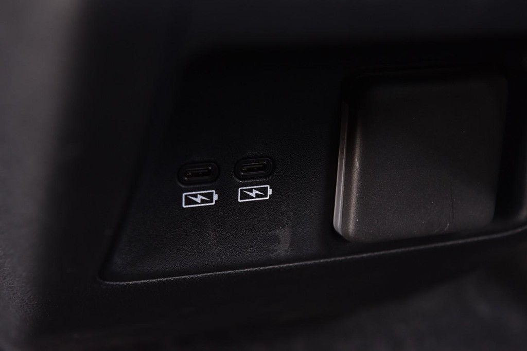 Honda Prologue Vehicle Image 27