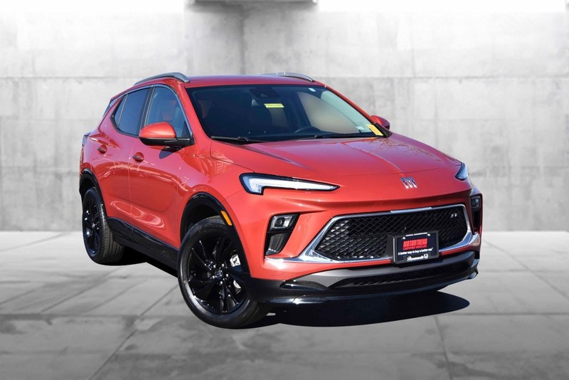 Buick Encore GX Vehicle Image 02