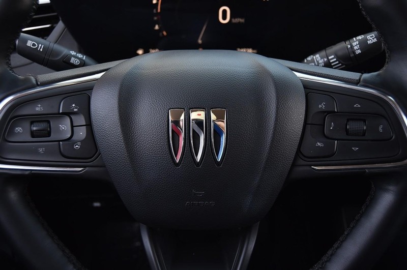 Buick Encore GX Vehicle Image 18