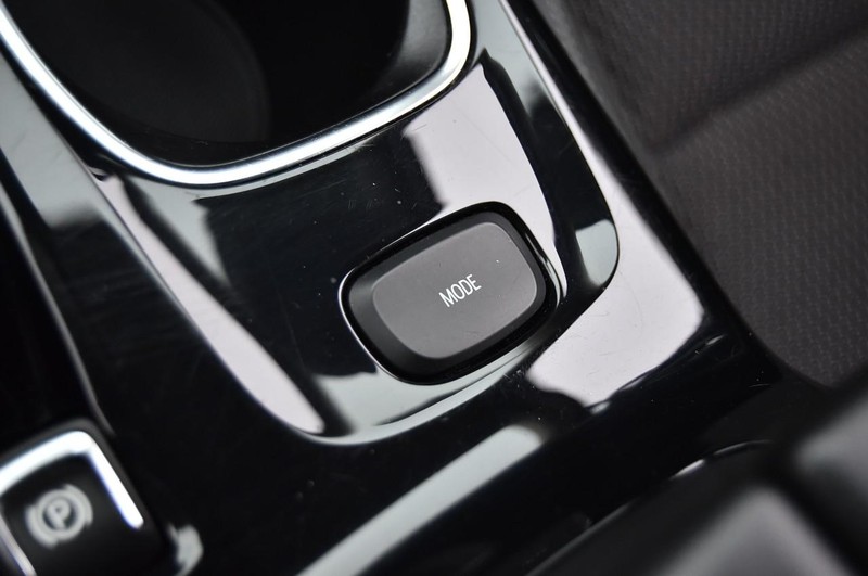 Buick Envision Vehicle Full-screen Gallery Image 16