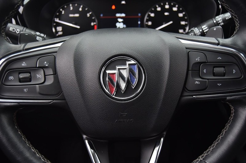 Buick Envision Vehicle Full-screen Gallery Image 18