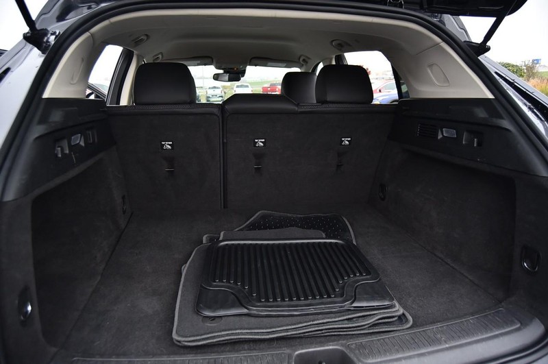 Buick Envision Vehicle Full-screen Gallery Image 23