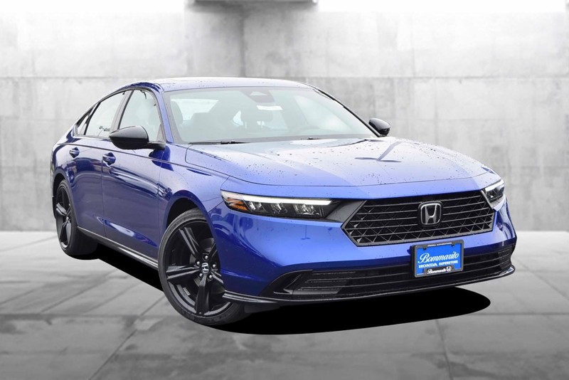 Honda Accord Hybrid Vehicle Image 02