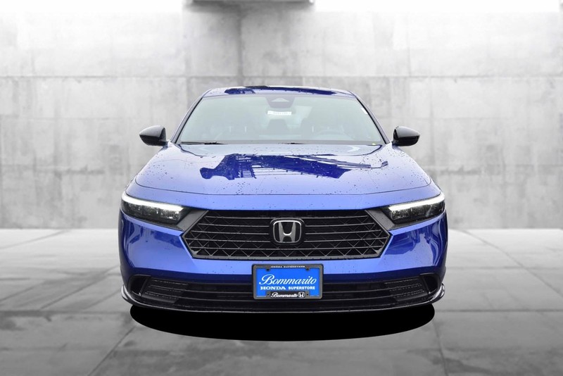 Honda Accord Hybrid Vehicle Image 04