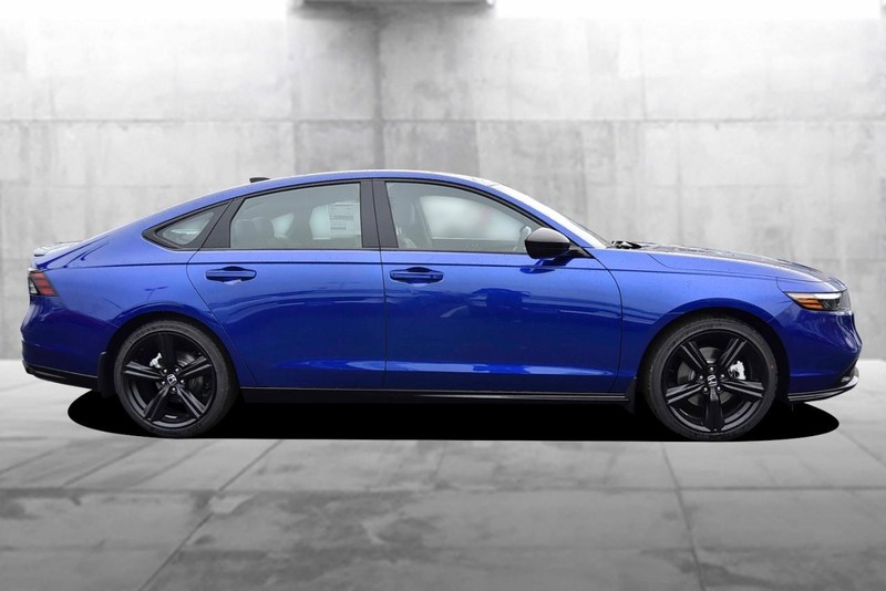 Honda Accord Hybrid Vehicle Image 05