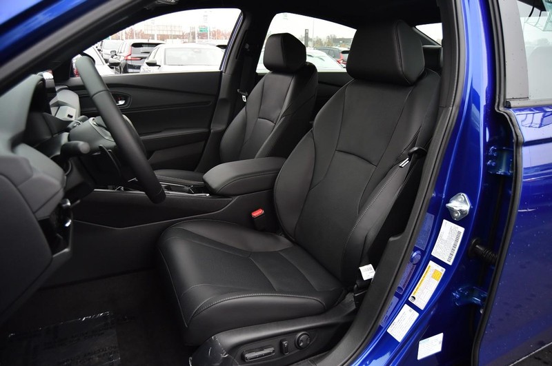 Honda Accord Hybrid Vehicle Image 21