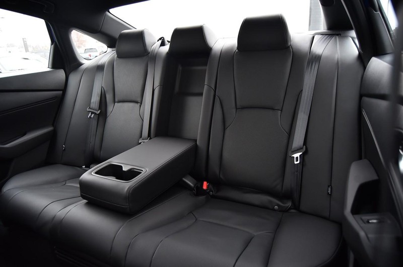 Honda Accord Hybrid Vehicle Image 24