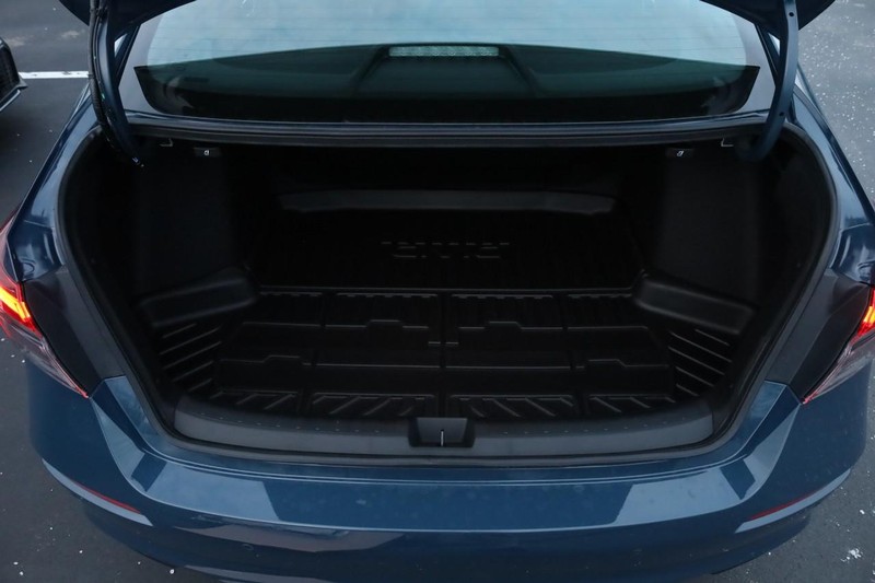 Honda Civic Sedan Hybrid Vehicle Image 07