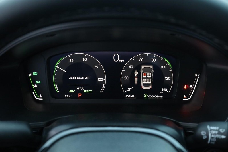 Honda Civic Sedan Hybrid Vehicle Image 11